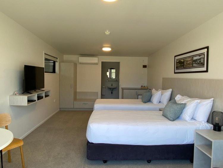 פקטאני The Com Plex Motel מראה חיצוני תמונה