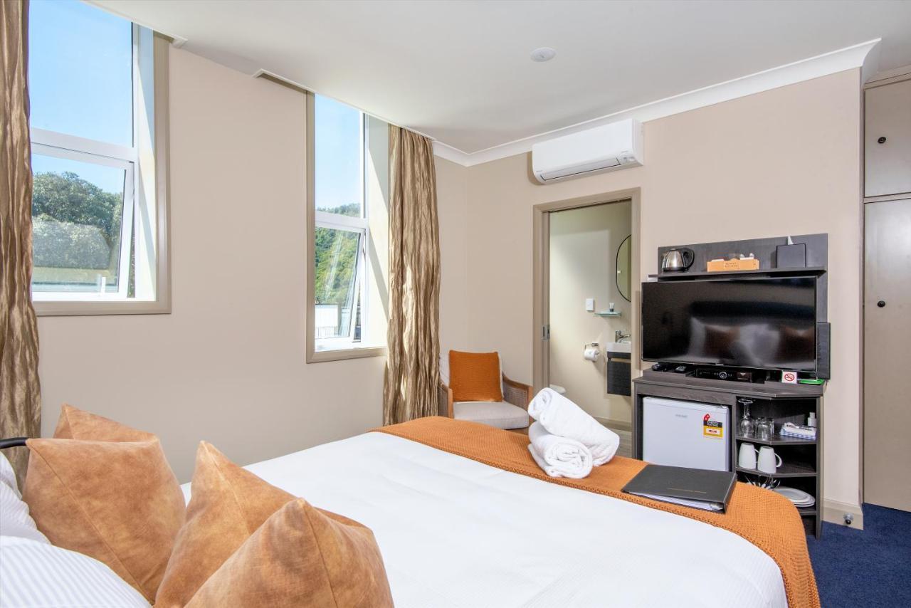 פקטאני The Com Plex Motel מראה חיצוני תמונה